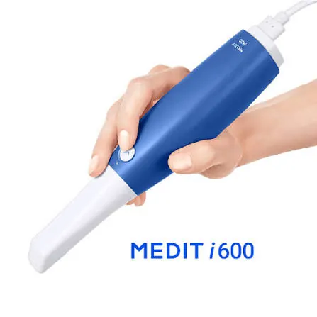 Medit i600 intraoral scanner image for small-practice buying context